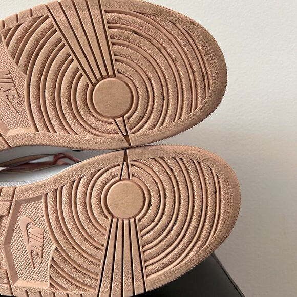 Size 9 Nike Air Jordan 1 Mid Artic Orange Crimson Tint Salmon - Picture 8 of 9